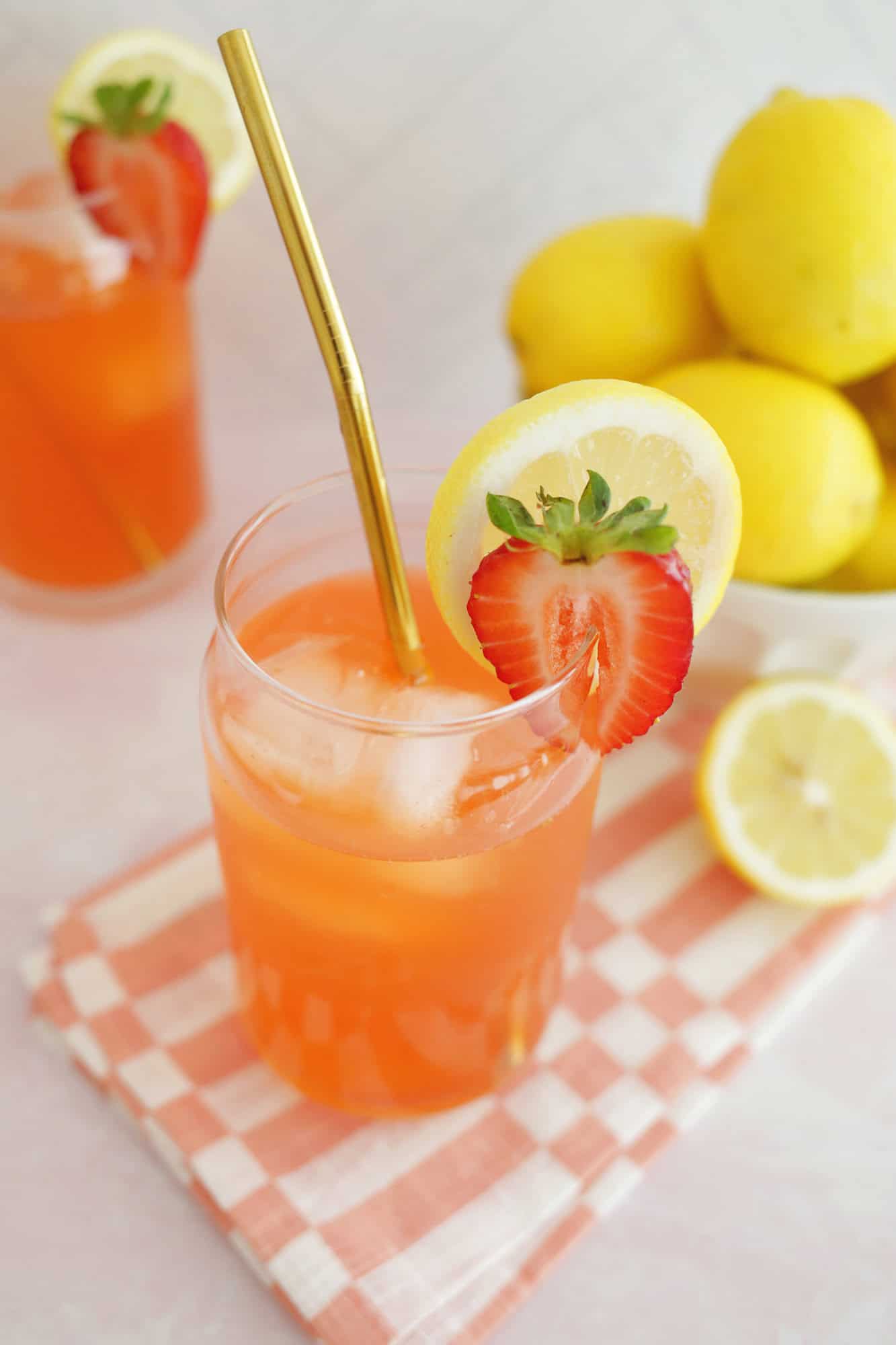 strawberry lemonade